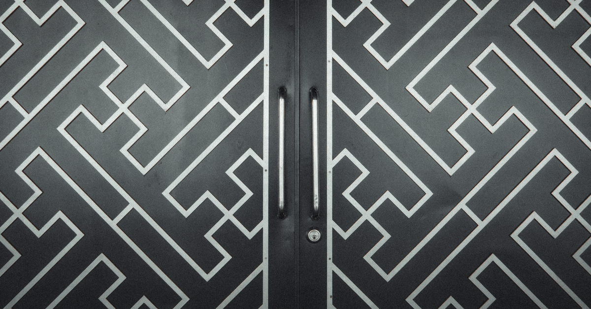 door handle lock hardware — Brampton Locksmith Expert